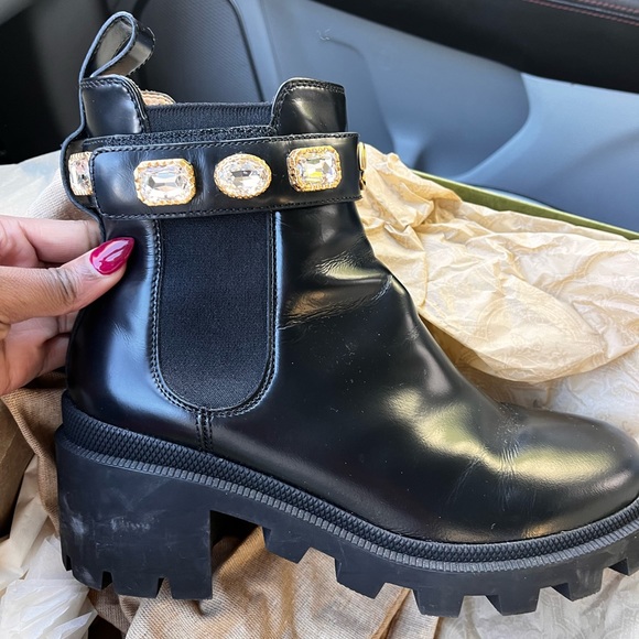 AUTHENTIC GUCCI BOOTS SIZE 37 (7) - Picture 7 of 8